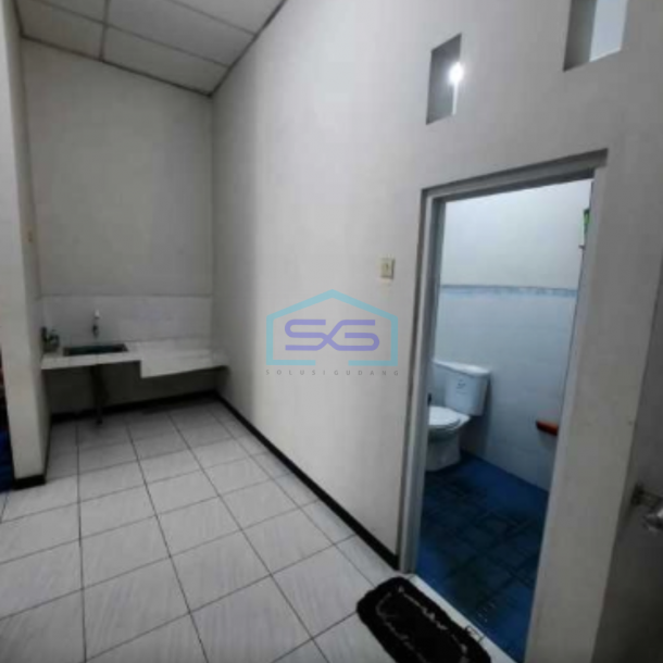 Dijual Ruko2 Lantai Mulawarman, Tembalang, Kota Semarang Luas Bangunan  125 m²-2