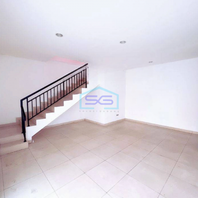 Dijual Gudang Gandeng di Cakung Jakarta Timur LB 768m2 Full Bangunan Kantor 2 Lantai