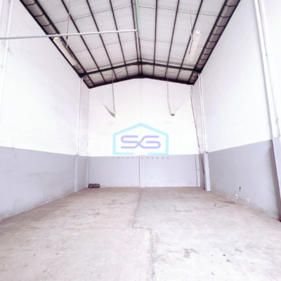Dijual Gudang di Cakung Jakarta Timur Luas Tanah 162m2 Ready-4