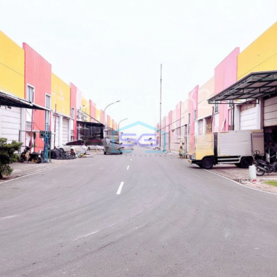 Disewakan Gudang Green Sedayu Bizpark Murah Cakung Jakarta Timur LT 162m2 Ready