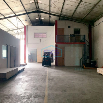 Dijual Gudang Bandara Mas Neglasari Tangerang Ada Mezzanine Lantai 2 LT 450m2