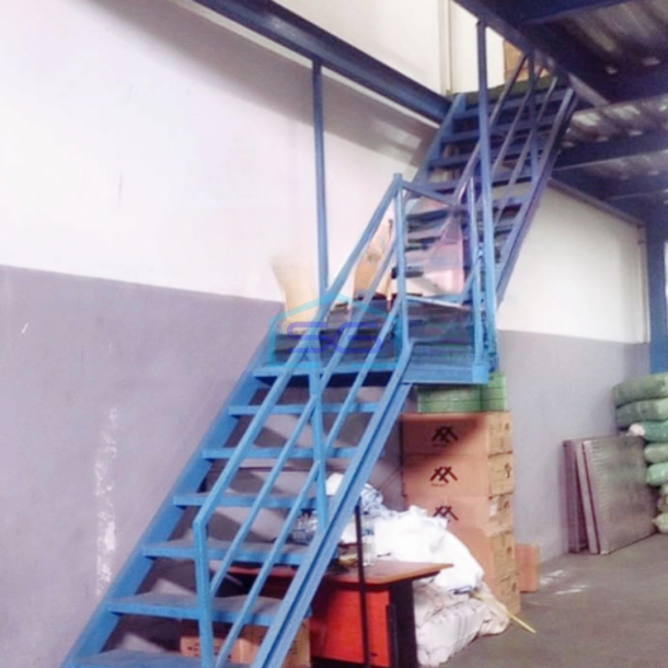 Dijual Gudang Murah Sedayu Bizpark Cakung Jakarta Timur Renovasi 2 Lantai LB 486m2-2