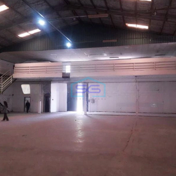 Disewakan Cepat Gudang Kawasan Industri Jababeka Wangunharja Cikarang Utara Bekasi LT 1100m2-4