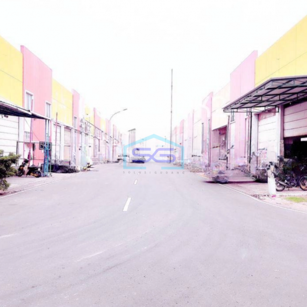 Dijual Gudang di Cakung Jakarta Timur Luas Tanah 126 m² 1 Lantai-2