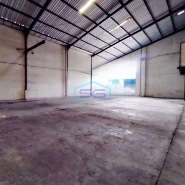 Disewakan Gudang di Marunda Jakarta Utara Luas Bangunan  966 m²-1