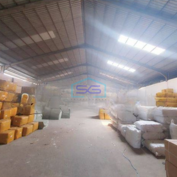Disewakan Gudang di Pluit Jakarta Utara Bangunan  1000 m²-2