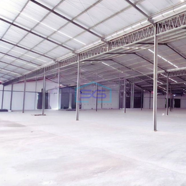 Disewakan Gudang di Kosambi Tangerang Luas Bangunan 4040 m²-1