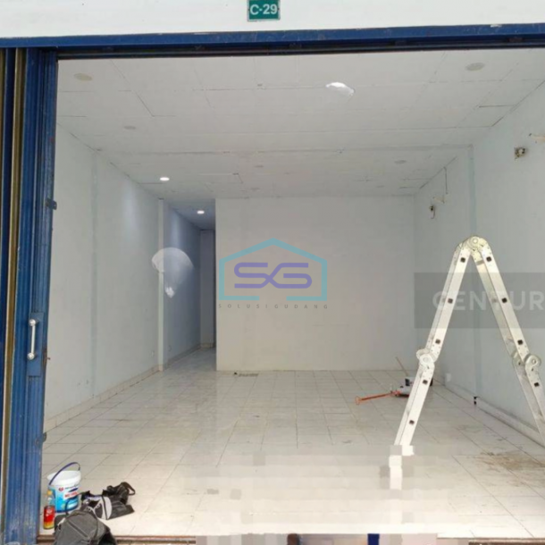 Disewakan Ruko 4 Lantai di Bandengan Jakarta Utara LB 270m2-1