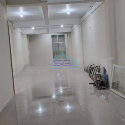 Disewakan Ruko di Taman Palem Boulevard Jakarta Barat LB 90m2