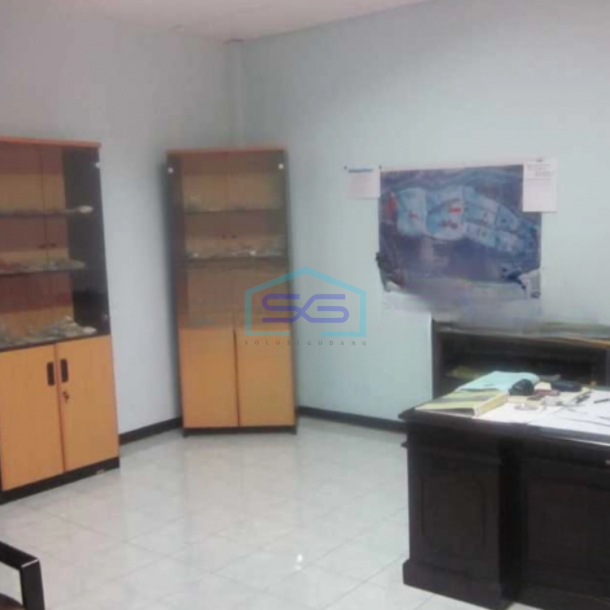 Dijual Ruko 3 Lantai Luas Bangunan  200 m²Lokasi Gedangan Sidoarjo-2