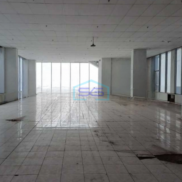 Dijual Ruang Usaha Luas Tanah 1250 m² Lokasi Tegalsari Surabaya-1