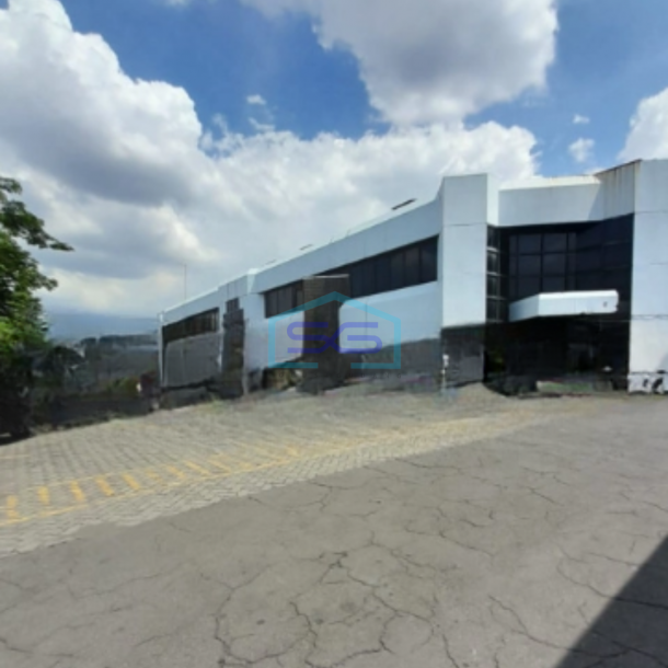 Dijual Pabrik Lokasi Bebas Banjir Luas Bangunan 9000 m2 Lokasi Taman Sidoarjo-2