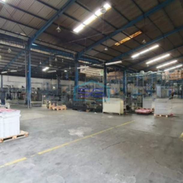 Dijual Pabrik Lokasi Bebas Banjir Luas Bangunan 9000 m2 Lokasi Taman Sidoarjo-1