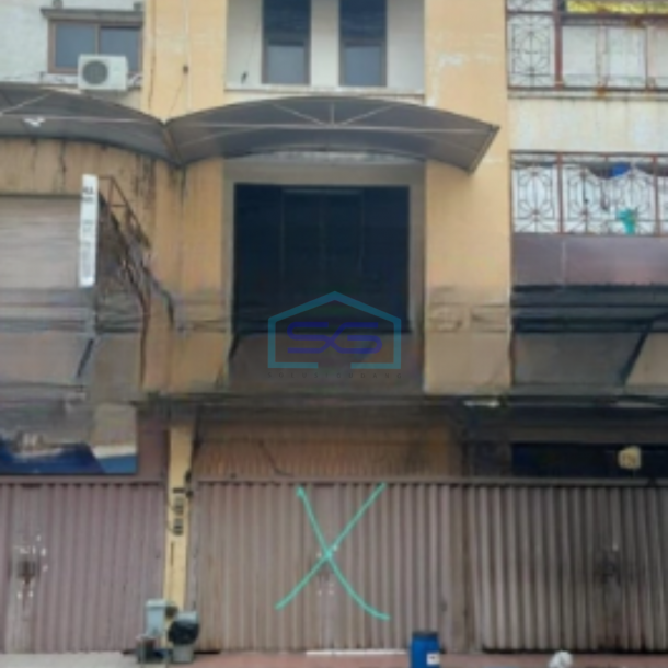 Disewakan Ruko 3 Lantai Luas Bangunan  202 m² Lokasi Asemrowo Surabaya-1