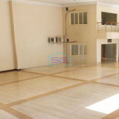 Disewakan Ruang Usaha Luas Bangunan 840 m² Lokasi Surabaya Kota