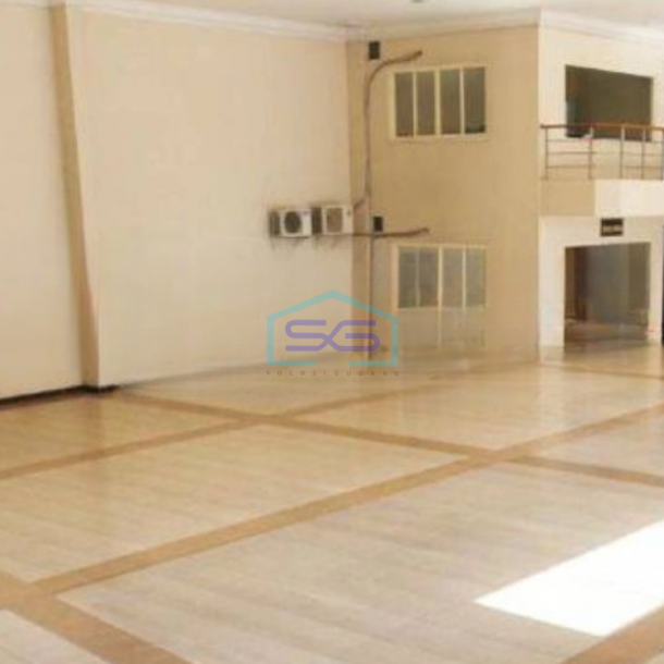 Disewakan Ruang Usaha Luas Bangunan 840 m² Lokasi Surabaya Kota-1