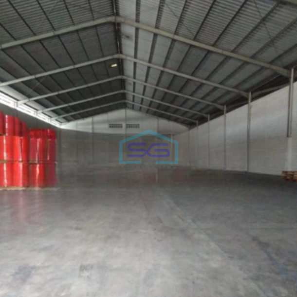 Disewakan Gudang Luas Bangunan 2514 m2 Lokasi Margomulyo Surabaya-1