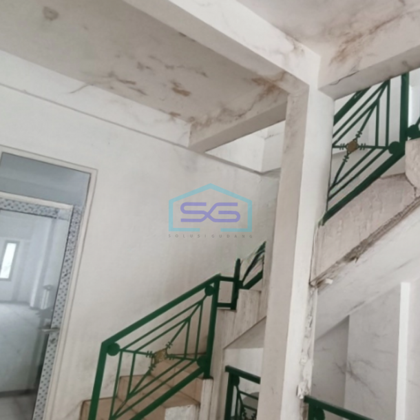 Dijual Ruko 3 Lantai Luas Bangunan 216 m² Lokasi RUngkut Surabaya-3