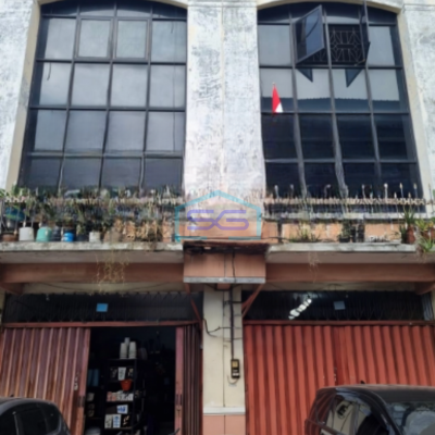 Dijual Ruko 3 Lantai Luas Bangunan  400 m² Lokasi Bebas Banjir di Surabaya