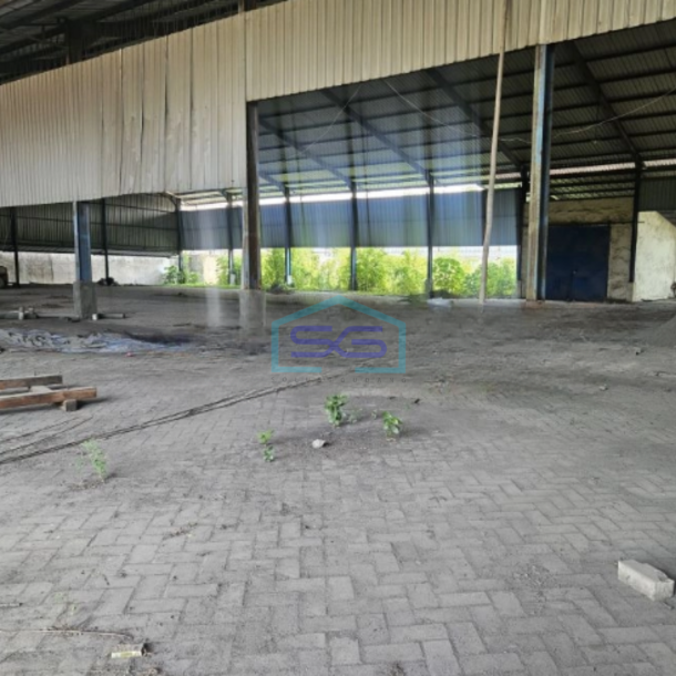 Dijual Gudang Siap Huni Luas Bangunan 4450 m² Lokasi Bebas Banjir di Sidoarjo-3