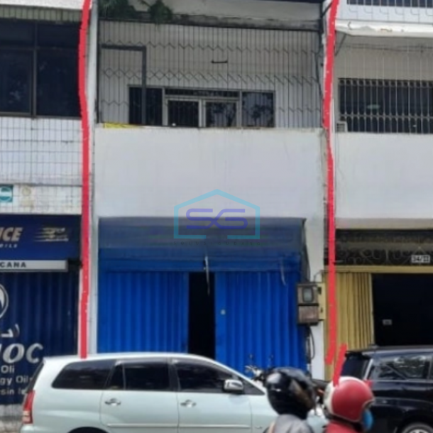 Dijual Ruko 3 Lantai Luas Bangunan 270 m² Lokasi Bebas Banjir di Surabaya-1