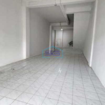 Dijual Ruko Luas Bangunan 223 m² Lokasi Bebas Banjir di Surabaya