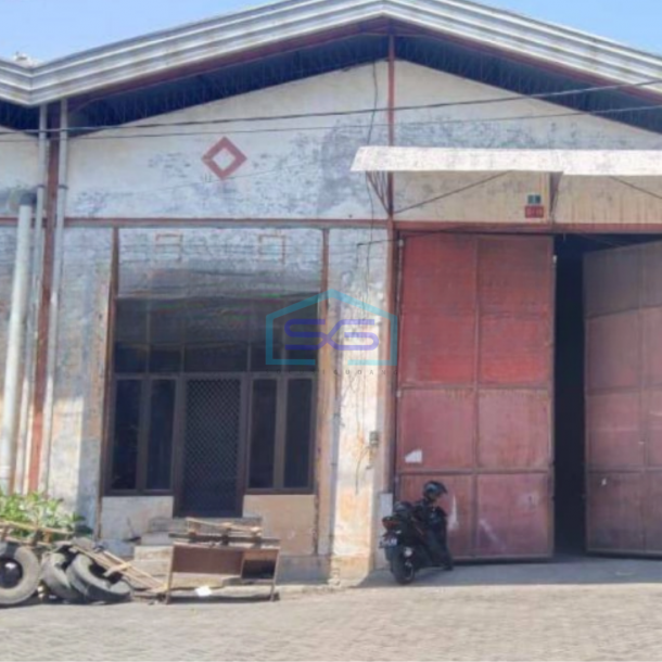 Disewakan Gudang Murah Luas Bangunan 360 m² di Margomulyo Surabaya-3