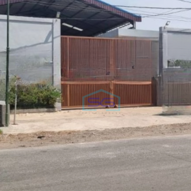 Disewakan Gudang Akses Container 40 Feet Luas Bangunan  750 m² di Mojosari Mojokerto-2