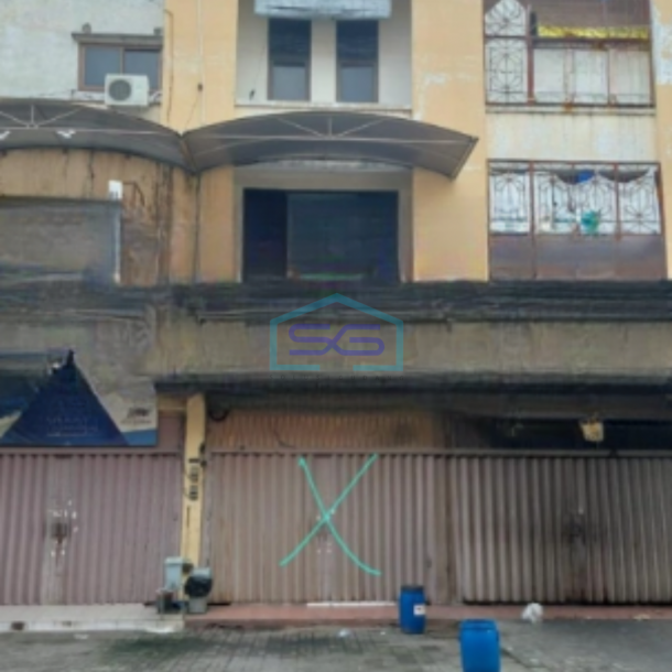 Disewakan Ruko 3 Lantai Luas Bangunan 202 m² di Asemrowo Surabaya-1