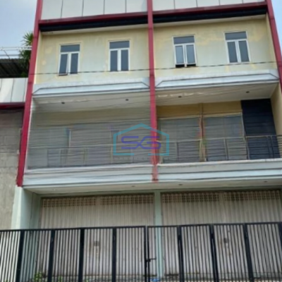 Disewakan Ruko 3 Lantai Luas Bangunan  198 m² di Rungkut Surabaya