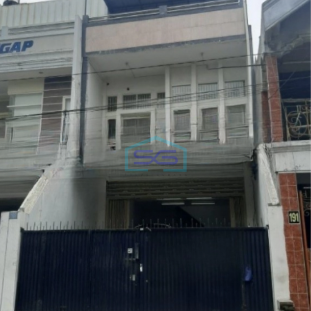 Disewakan Ruko 3 Lantai Luas Bangunan 270 m² di Rungkut Surabaya-4