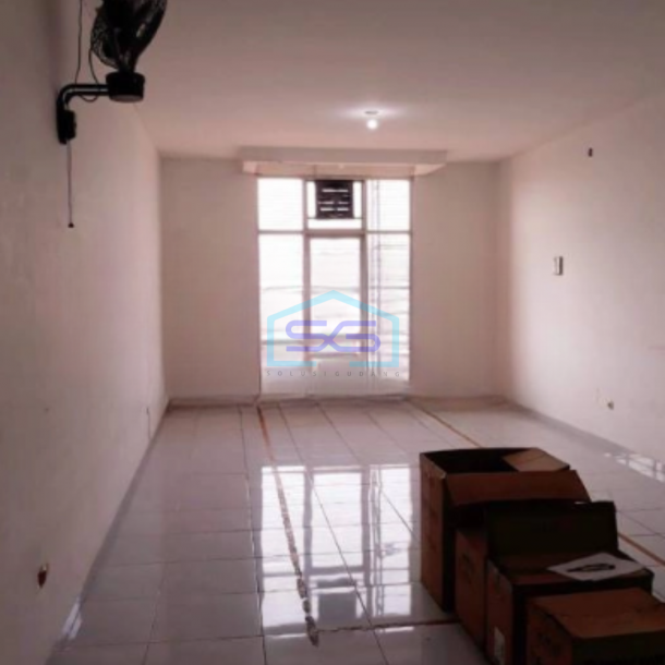 Dijual Ruko 3 Lantai Luas Bangunan 202 m² di Waru Sidoarjo-3