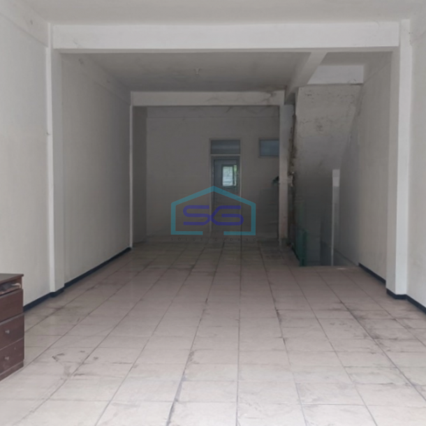 Dijual Ruko 3 Lantai Luas Bangunan  216 m² di Rungkut Surabaya-2