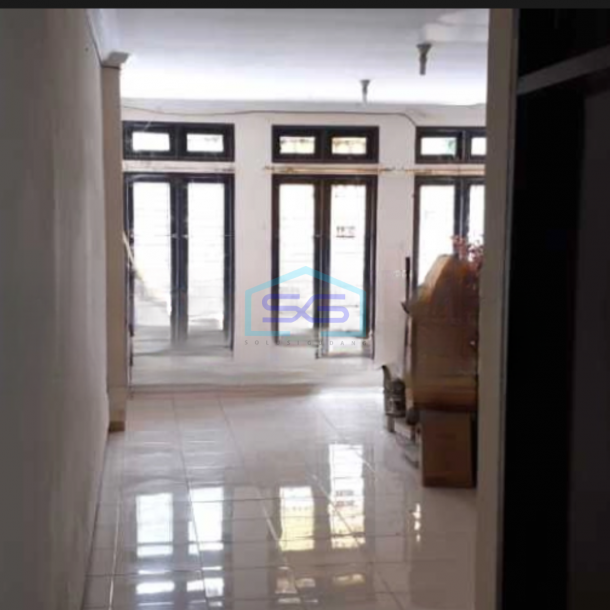 Dijual Ruko 2 Lantai Luas Tanah 243 m² di Surabaya Timur-2