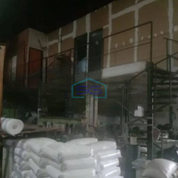 Dijual Gudang Ada Kantor Luas Bangunan  400 m² Lokasi Gununganyar Surabaya-1