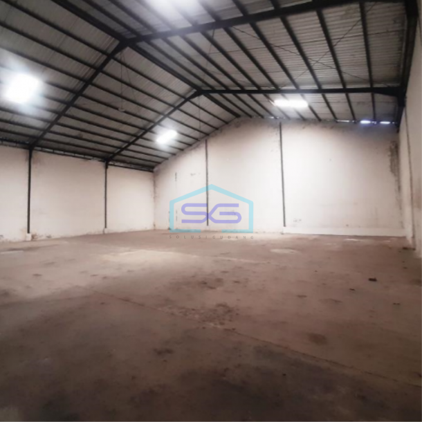 Disewakan Gudang Luas Bangunan 1100 m² di Medan Binjai Km 12-1