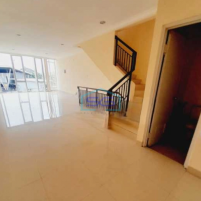 Dijual Ruko Luas Bangunan 161 m2 Di Grand Wisata, Bekasi