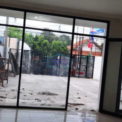 Disewakan Gedung/ kantor 3 Lantai di Rawalumbu Bekasi Luas Tanah 200 m²-4