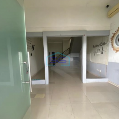 Disewakan Ruko Luas Bangunan 159 m2 Di Grand Wisata, Bekasi-2