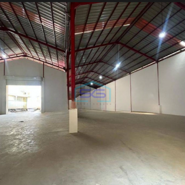 Dijual Gudang Plus Kantor 2 Lantai Luas Tanah  1070 m² di Cipondoh Tangerang-2