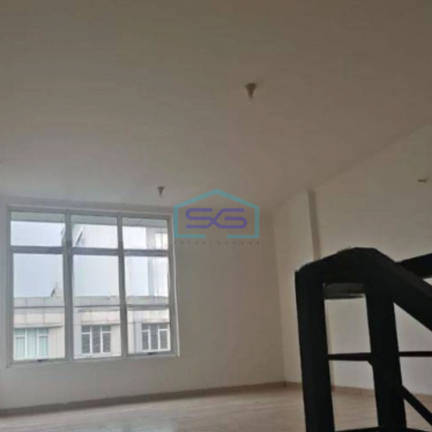 Disewakan Ruko 3 Lantai Luas Bangunan  195 m² di Alam Sutera Tangerang-1