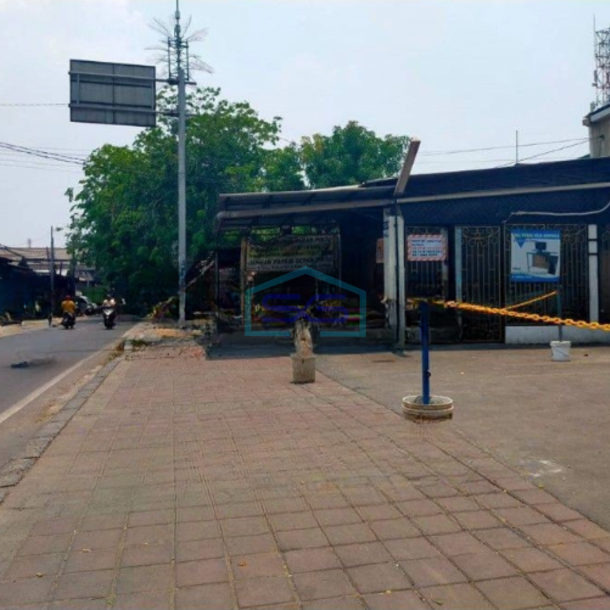 Disewakan Ruko 1 Lantai Luas Tanah  500 m² di Semanan Jakarta Barat-1