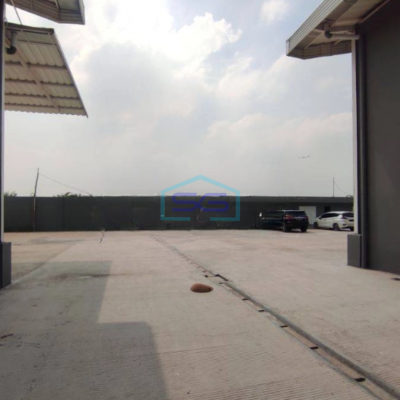 Disewakan Gudang Tersedia Loading Dock Luas Tanah 8000 m² di Sepatan Tangerang
