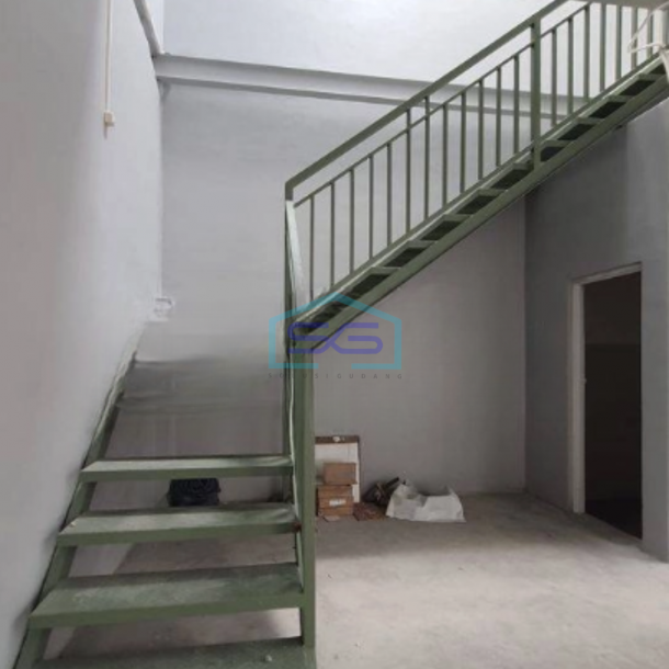 Disewakan Gudang 2 Lantai  di Cipondoh Tangerang Luas Tanah  800 m²-1