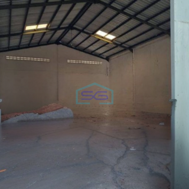 Disewakan Gudang 1 Lantai di Pakuhaji Tangerang Luas Bangunan 600 m²-1