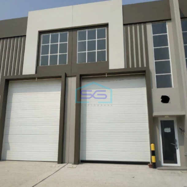 Disewakan Gudang di Green Lake City Jakarta Barat Luas Tanah 120 m² Akses Container 20 Feet-1