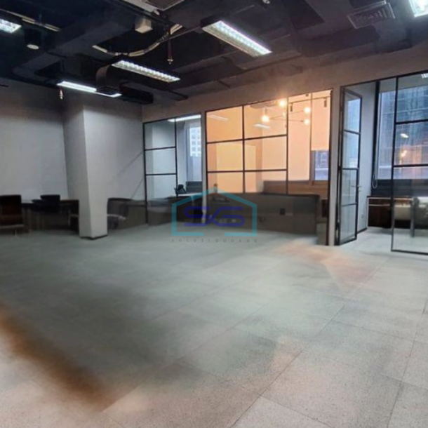 Disewakan Kantor Luas Tanah  143 m² di Senayan Jakarta Selatan-1