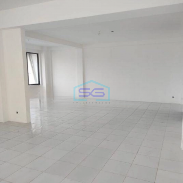 Disewakan Kantor Luas Bangunan 3500 m² di Gunung Sahari Jakarta Pusat-1