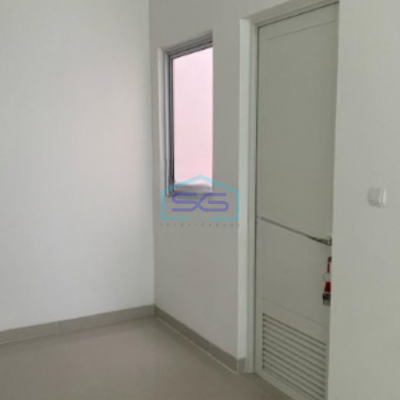 Dijual Ruko 3 Lantai Luas Tanah  144 m² Lokasi Bebas Banjir di Pantai indah Kapuk Jakarta Utara