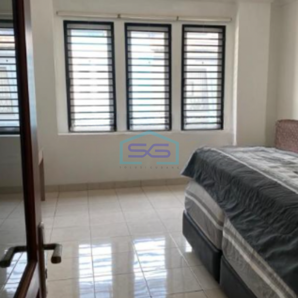 Dijual Ruko 3 Lantai Lokasi Taman Palem Jakarta Barat Luas Bangunan  189 m²-2